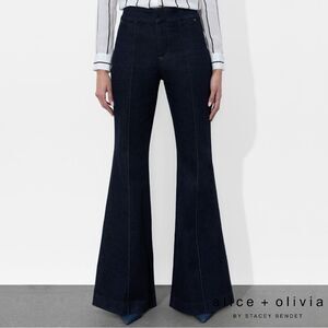Alice + Olivia **NWT** The Trouser Flared Jean in Dark Rinse Denim